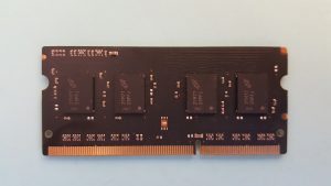 Micron 2GB 1RX8 PC3-12800F RAM Memory Laptop MT8JTF25664JHZ-1G6M2